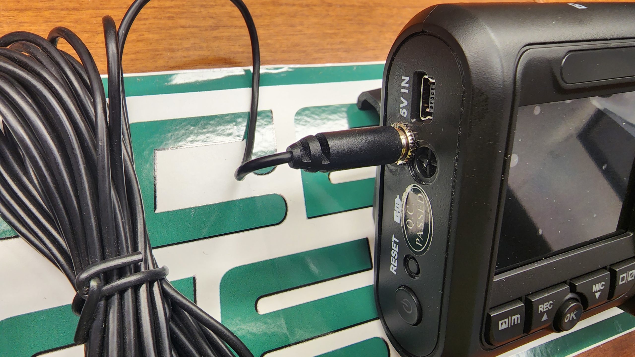 3.5mm audio input for External Mic